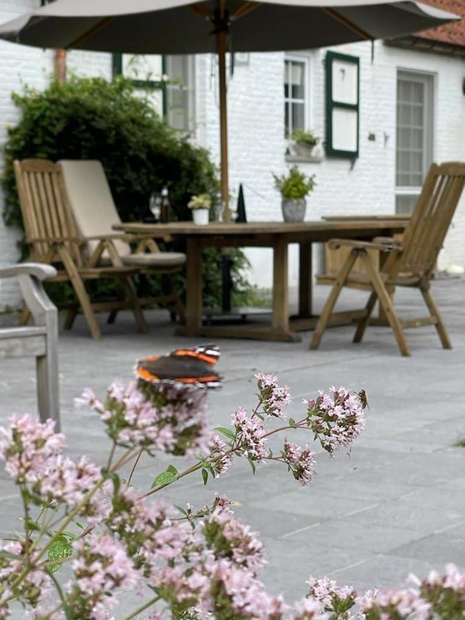B&B Domein Rodin Oud-Turnhout Ngoại thất bức ảnh